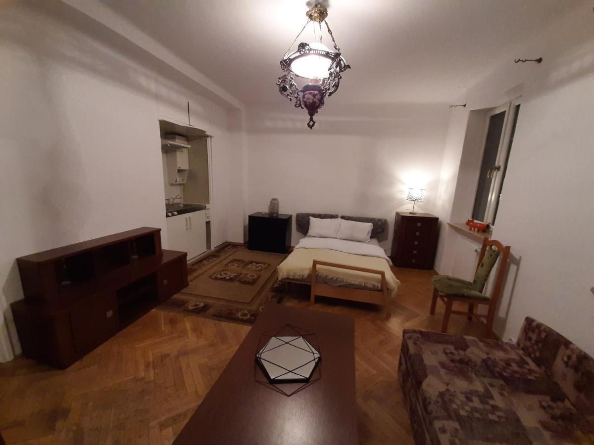 Rooms In Centrum Warsawa Bagian luar foto